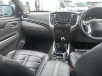 USED 2019 19 MITSUBISHI L200 2.4 DI-D 4WD BARBARIAN DCB 178 BHP ONLY 1 OWNER FROM NEW+ULEZ COMPLIANT+SERVICE HISTORY+NO VAT+REAR HARD TOP CANOPY+NO VAT+REVERSE ASSIST CAMERA+REAR LOAD LINER+STUNNING EXAMPLE+NO VAT+THIS VEHICLE IS READY TO DRIVE AWAY TODAY+FINANCE AND EXTENDED WARRANTY AVAILABLE ON THIS USED VEHICLE!!!