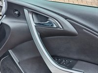 USED 2014 14 VAUXHALL ASTRA 2.0 ELITE CDTI 5d 163 BHP VAUXHALL ASTRA 2.0 ELITE CDTI 5d 163 BHP