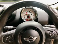 USED 2014 14 MINI COUNTRYMAN 1.6 COOPER S 5d 184 BHP 1 LADY OWNER//FULL MINI/SPECIALIST SERVCE HISTORY/SATNAV/FULL BLACK LEATHER WITH HEATED SEATS//DAB //BLUETOOTH//REAR PARK SENSORS 184 BHP 1 LADY OWNER//FULL MINI/SPECIALIST SERVCE HISTORY/SATNAV/FULL BLACK LEATHER WITH HEATED SEATS//DAB //BLUETOOTH//REAR PARK SENSORS