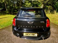 USED 2014 14 MINI COUNTRYMAN 1.6 COOPER S 5d 184 BHP 1 LADY OWNER//FULL MINI/SPECIALIST SERVCE HISTORY/SATNAV/FULL BLACK LEATHER WITH HEATED SEATS//DAB //BLUETOOTH//REAR PARK SENSORS 184 BHP 1 LADY OWNER//FULL MINI/SPECIALIST SERVCE HISTORY/SATNAV/FULL BLACK LEATHER WITH HEATED SEATS//DAB //BLUETOOTH//REAR PARK SENSORS