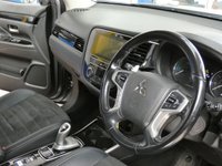 USED 2019 19 MITSUBISHI OUTLANDER 2.4 PHEV JURO 5d 207 BHP APP SAT NAV APPLE ANDROID CARPLAY REAR VIEW CAMERA MITSUBISHI WARRANTY TILL MARCH 2024