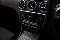 USED 2018 18 MERCEDES-BENZ A-CLASS 2.1 A 200 D AMG LINE PREMIUM PLUS 5d 134 BHP PREMIUM PLUS