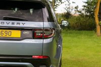 USED 2019 69 LAND ROVER DISCOVERY SPORT 2.0 D150 MHEV R-Dynamic S 5dr Automatic Euro 6 (7 Seat, Black Pack, InControl Remote Premium Apps, Navigation, Apple CarPlay/Android Auto) !! NATIONWIDE DELIVERY AVAILABLE !!
