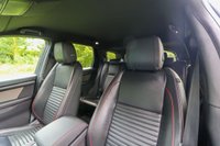 USED 2019 69 LAND ROVER DISCOVERY SPORT 2.0 D150 MHEV R-Dynamic S 5dr Automatic Euro 6 (7 Seat, Black Pack, InControl Remote Premium Apps, Navigation, Apple CarPlay/Android Auto) !! NATIONWIDE DELIVERY AVAILABLE !!