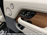 USED 2019 19 LAND ROVER RANGE ROVER AUTOBIOGRAPHY VOGUE SDV8 AUTO EURO 6 S/S UK DELIVERY FLAT FEE &pound;175 (SUBJECT TO DEAL) *OVER 100 IMAGES ON OUR WEBSITE*BESPOKE FINANCE ARRANGED*PART EXCHANGE WELCOME*ALL VEHICLES HPI CLEAR