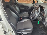 USED 2013 13 TOYOTA YARIS 1.3 VVT-I SR 5d 98 BHP REVERSE CAMERA