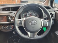 USED 2013 13 TOYOTA YARIS 1.3 VVT-I SR 5d 98 BHP REVERSE CAMERA