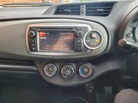 USED 2013 13 TOYOTA YARIS 1.3 VVT-I SR 5d 98 BHP REVERSE CAMERA
