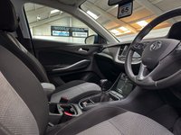 USED 2020 69 VAUXHALL GRANDLAND X 1.2 SE 5d 129 BHP 