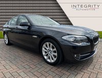USED 2011 61 BMW 5 SERIES 2.0 525D SE 4d 215 BHP PRO NAVIGATION - ADAPTIVE HEADLIGHTS - REAR CAMERA - SURROUND VIEW CAMERA - DAB DIGITAL RADIO - BLUETOOTH HANDSFREE - XENON HEADLAMPS - SUNROOF - 18" ALLOY WHEELS - HIGH BEAM ASSIST - HEAD UP DISPLAY - COMFORT PACKAGE - VISABILITY PACK - ADVANCED PARKING PACKAGE - MEDIA PACKAGE - LANE DEPARTURE WARNING -