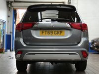 USED 2020 69 MITSUBISHI OUTLANDER 2.4 PHEV DYNAMIC 5d 222 BHP APP SAT NAV LEATHER CAMERA 1 OWNER MITSUBISHI WARRANTY TILL  JAN 2025 VAT Q