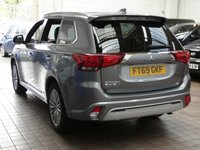 USED 2020 69 MITSUBISHI OUTLANDER 2.4 PHEV DYNAMIC 5d 222 BHP APP SAT NAV LEATHER CAMERA 1 OWNER MITSUBISHI WARRANTY TILL  JAN 2025 VAT Q