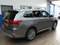 USED 2020 69 MITSUBISHI OUTLANDER 2.4 PHEV DYNAMIC 5d 222 BHP APP SAT NAV LEATHER CAMERA 1 OWNER MITSUBISHI WARRANTY TILL  JAN 2025 VAT Q