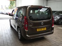 USED 2020 20 VAUXHALL COMBO LIFE 1.2 ENERGY XL S/S 5d 109 BHP 7 SEAT AIR CON PARKING SENSORS 1 OWNER 6 MONTHS GOLD WARRANTY