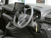 USED 2020 20 VAUXHALL COMBO LIFE 1.2 ENERGY XL S/S 5d 109 BHP 7 SEAT AIR CON PARKING SENSORS 1 OWNER 6 MONTHS GOLD WARRANTY
