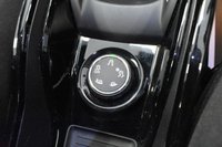 USED 2017 17 PEUGEOT 2008 1.2 PURETECH S/S ALLURE 5 DOOR 