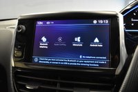 USED 2017 17 PEUGEOT 2008 1.2 PURETECH S/S ALLURE 5 DOOR 