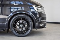 USED 2018 18 VOLKSWAGEN TRANSPORTER T6 T32 2.0 TDI 204PS 4MOTION DSG HIGHLINE KOMBI LWB Huge Factory Specification