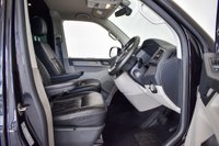 USED 2018 18 VOLKSWAGEN TRANSPORTER T6 T32 2.0 TDI 204PS 4MOTION DSG HIGHLINE KOMBI LWB Huge Factory Specification
