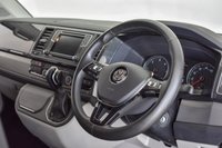 USED 2018 18 VOLKSWAGEN TRANSPORTER T6 T32 2.0 TDI 204PS 4MOTION DSG HIGHLINE KOMBI LWB Huge Factory Specification