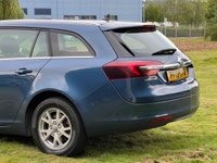 USED 2015 15 VAUXHALL INSIGNIA 2.0 DESIGN NAV CDTI ECOFLEX S/S 5d 138 BHP 