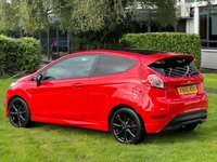USED 2016 66 FORD FIESTA 1.0 ZETEC S RED EDITION 3d 139 BHP 