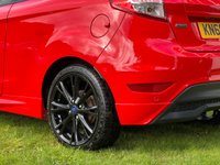 USED 2016 66 FORD FIESTA 1.0 ZETEC S RED EDITION 3d 139 BHP 