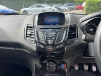 USED 2016 66 FORD FIESTA 1.0 ZETEC S RED EDITION 3d 139 BHP 
