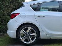 USED 2014 64 VAUXHALL ASTRA 1.6 LIMITED EDITION CDTI ECOFLEX S/S 5d 108 BHP 