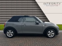 USED 2017 17 MINI CONVERTIBLE 1.5 COOPER 2d 134 BHP PARKING SENSORS - REAR CAMERA - HEATED FRONT SEATS - MINI EXCITEMENT PACK - COMFORT ACCESS SYSTEM - MULTIFUNCTION STEERING WHEEL - EXTENDED LIGHTING PACK - RAIN SENSING WIPERS