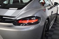 USED 2018 PORSCHE 718 2.0 CAYMAN PDK 2d AUTO 295 BHP GT SILVER / 20" CARRERA ALLOYS