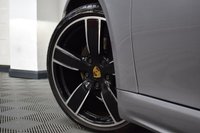 USED 2018 PORSCHE 718 2.0 CAYMAN PDK 2d AUTO 295 BHP GT SILVER / 20" CARRERA ALLOYS