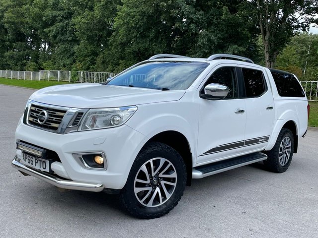 2016 66 Nissan Navara 2.3 DCI TEKNA 4X4 SHR DCB 190 BHP