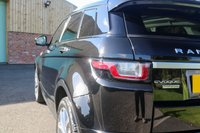USED 2016 66 LAND ROVER RANGE ROVER EVOQUE 2.0 TD4 (180) Autobiography 5dr Automatic Euro 6 (Panoramic Sunroof, Heated Memory Seats, InContol Pro 825w Meridian Surround Sound) !! NATIONWIDE DELIVERY AVAILABLE !!
