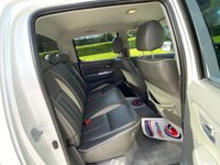USED 2012 12 TOYOTA HI-LUX 3.0 INVINCIBLE 4X4 D-4D DCB 169 BHP ** NO VAT ** FULL LEATHER