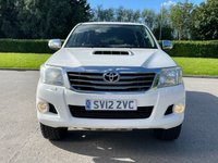 USED 2012 12 TOYOTA HI-LUX 3.0 INVINCIBLE 4X4 D-4D DCB 169 BHP ** NO VAT ** FULL LEATHER