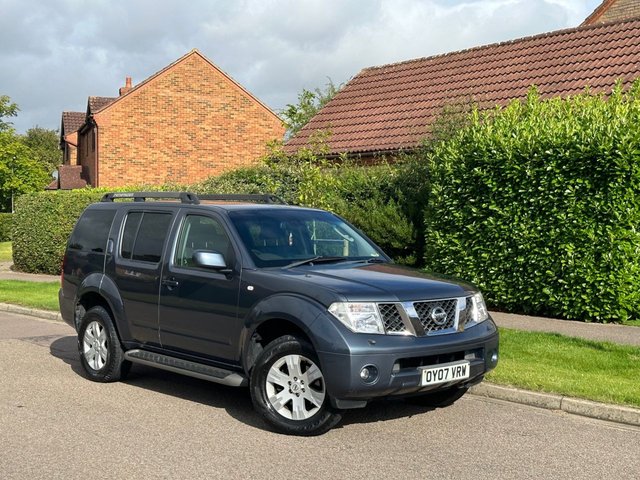 View our NISSAN PATHFINDER