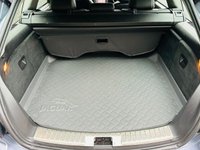 USED 2009 59 JAGUAR X-TYPE 2.2 SE 5d 145 BHP AUTOMATIC  AUTOMATIC SATELLITE NAVIGATION FULL SERVICE HISTORY IMMACULATE CONDITION