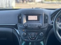 USED 2015 15 VAUXHALL INSIGNIA 2.0 SRI VX-LINE CDTI 5d 128 BHP THIS CAR COMES WITH 6 MONTHS WARRANTY, BREAKDOWN COVER AND RECOVERY.  DAB RADIO+  BLUETOOTH+  DUAL ZONE CLIMATE CONTROL+  AUX+  USB+  CLIMATE CONTROL+  AUDIO CONNECTIVITY+  19 INCH ALLOY SIZE+