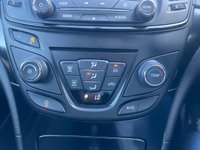 USED 2015 15 VAUXHALL INSIGNIA 2.0 SRI VX-LINE CDTI 5d 128 BHP THIS CAR COMES WITH 6 MONTHS WARRANTY, BREAKDOWN COVER AND RECOVERY.  DAB RADIO+  BLUETOOTH+  DUAL ZONE CLIMATE CONTROL+  AUX+  USB+  CLIMATE CONTROL+  AUDIO CONNECTIVITY+  19 INCH ALLOY SIZE+