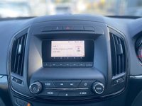 USED 2015 15 VAUXHALL INSIGNIA 2.0 SRI VX-LINE CDTI 5d 128 BHP THIS CAR COMES WITH 6 MONTHS WARRANTY, BREAKDOWN COVER AND RECOVERY.  DAB RADIO+  BLUETOOTH+  DUAL ZONE CLIMATE CONTROL+  AUX+  USB+  CLIMATE CONTROL+  AUDIO CONNECTIVITY+  19 INCH ALLOY SIZE+