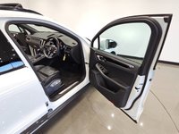 USED 2015 15 PORSCHE MACAN 3.0 V6 TD (258 PS) S PDK 4WD ( EURO 6 ) S/S 5DR + NAV + BOSE + PAN ROOF +E/M/HEAT ADAT. TURBO LEATHERS + PASM + AIR SUSPENSION + R/CAM + F/R PARK + BI-XENON PDLS +CRUISE + LANE KEEP + 21S PANROOF+21S+PDLS+R/CAM+TURBO LEATHERS+BOSE+NAV+CRUISE