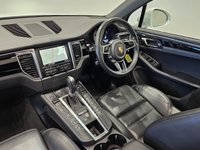 USED 2015 15 PORSCHE MACAN 3.0 V6 TD (258 PS) S PDK 4WD ( EURO 6 ) S/S 5DR + NAV + BOSE + PAN ROOF +E/M/HEAT ADAT. TURBO LEATHERS + PASM + AIR SUSPENSION + R/CAM + F/R PARK + BI-XENON PDLS +CRUISE + LANE KEEP + 21S PANROOF+21S+PDLS+R/CAM+TURBO LEATHERS+BOSE+NAV+CRUISE