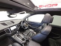 USED 2015 15 PORSCHE MACAN 3.0 V6 TD (258 PS) S PDK 4WD ( EURO 6 ) S/S 5DR + NAV + BOSE + PAN ROOF +E/M/HEAT ADAT. TURBO LEATHERS + PASM + AIR SUSPENSION + R/CAM + F/R PARK + BI-XENON PDLS +CRUISE + LANE KEEP + 21S PANROOF+21S+PDLS+R/CAM+TURBO LEATHERS+BOSE+NAV+CRUISE