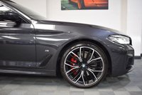 USED 2021 V BMW 5 SERIES 2.0 520D M SPORT TOURING MHEV 5d 188 BHP PAN ROOF / HUGE SPEC / TECH PK