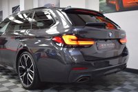 USED 2021 V BMW 5 SERIES 2.0 520D M SPORT TOURING MHEV 5d 188 BHP PAN ROOF / HUGE SPEC / TECH PK