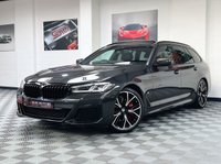 USED 2021 V BMW 5 SERIES 2.0 520D M SPORT TOURING MHEV 5d 188 BHP PAN ROOF / HUGE SPEC / TECH PK