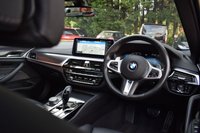 USED 2021 V BMW 5 SERIES 2.0 520D M SPORT TOURING MHEV 5d 188 BHP PAN ROOF / HUGE SPEC / TECH PK