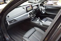 USED 2021 V BMW 5 SERIES 2.0 520D M SPORT TOURING MHEV 5d 188 BHP PAN ROOF / HUGE SPEC / TECH PK