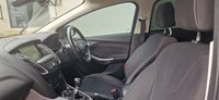 USED 2015 65 FORD FOCUS 1.0 ZETEC 5d 124 BHP 